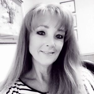 Meet your Posher, Brenda